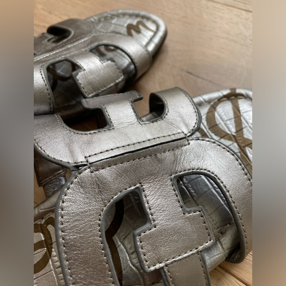 Sam Edelman Silver Bay Slide Sandals - Picture 4 of 7